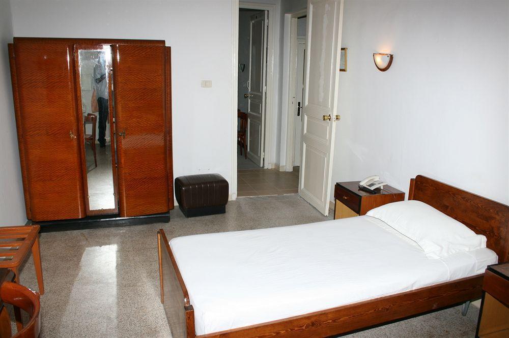 Hotel Saint Georges Tunis Buitenkant foto