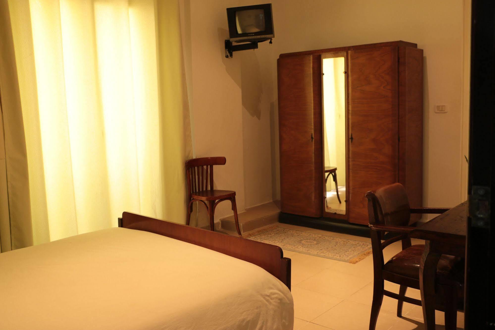 Hotel Saint Georges Tunis Buitenkant foto