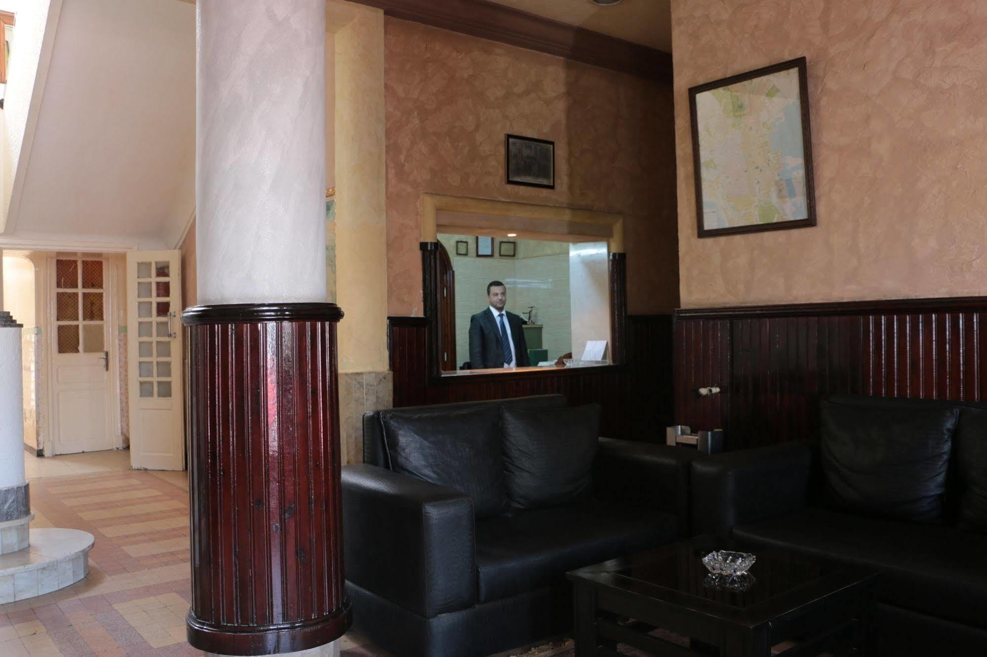 Hotel Saint Georges Tunis Buitenkant foto